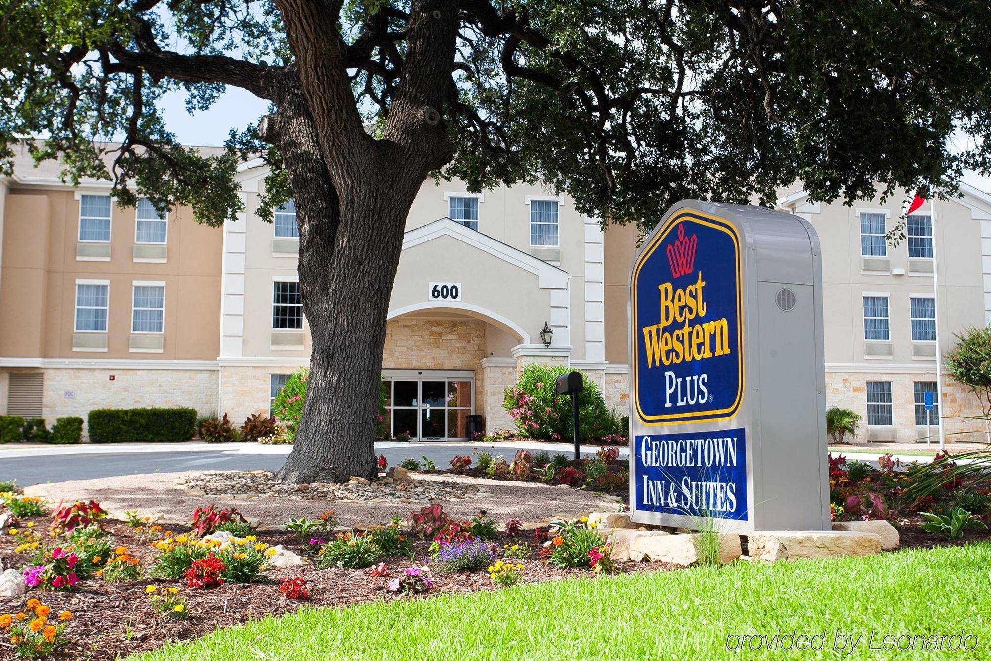 Holiday Inn Express Georgetown By Ihg Exterior foto
